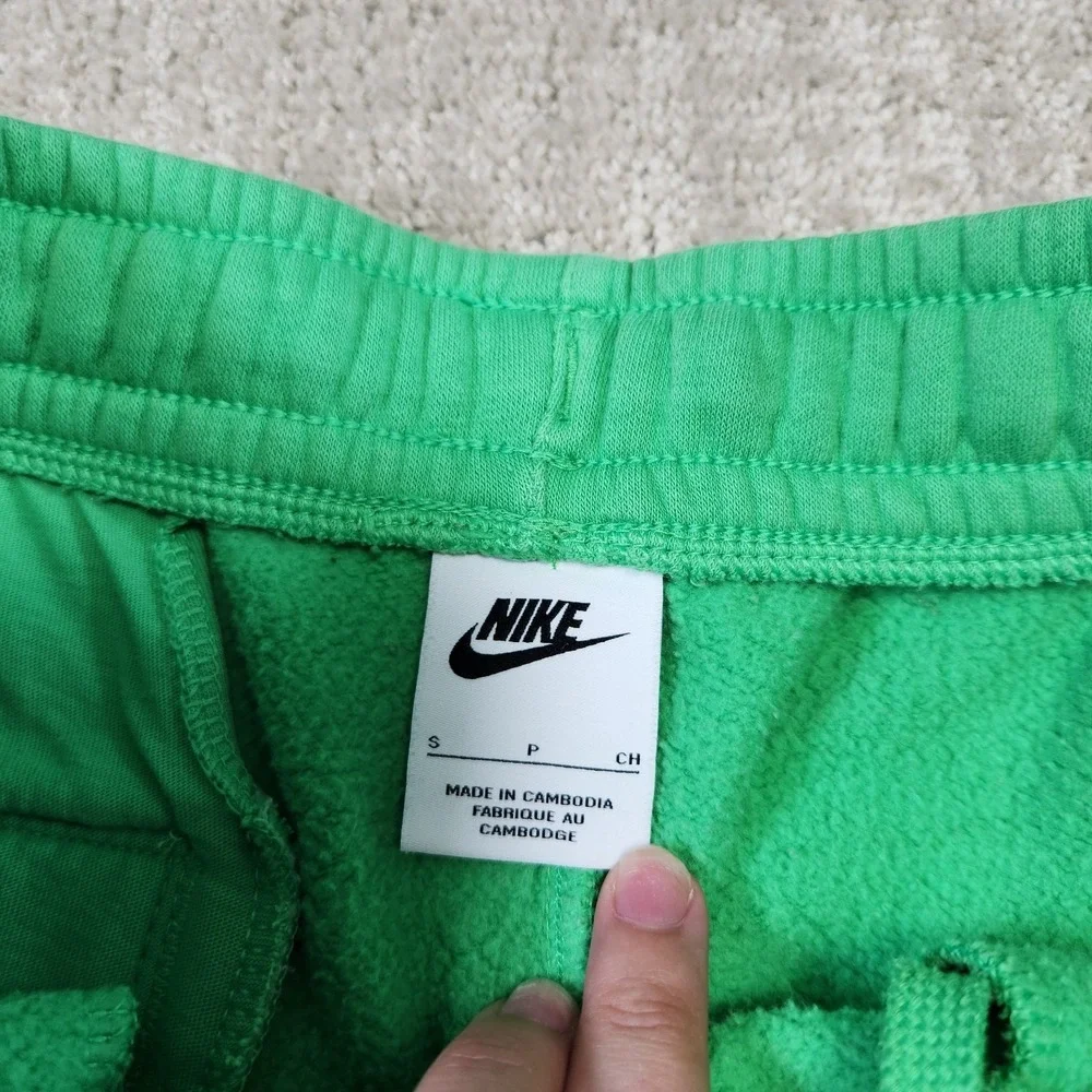 Nike Joggers Men Small Club Fleece Green Bv2671 362 Athleisure Sweatpants